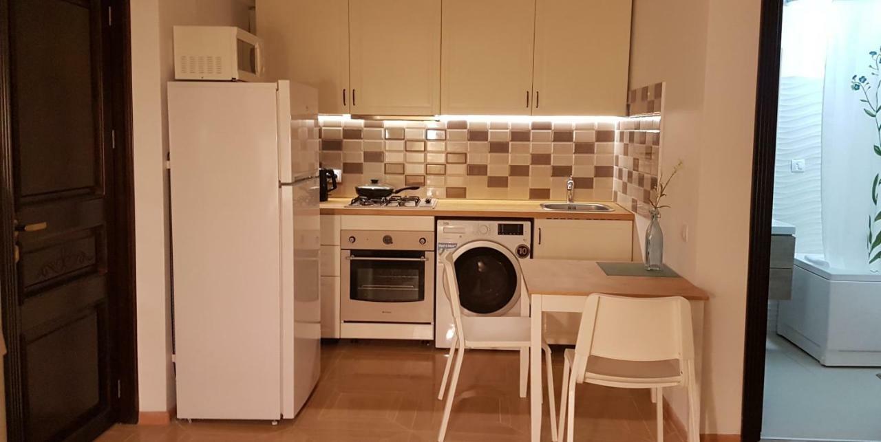 Cozy Studio In The City Centre Iasi Eksteriør bilde